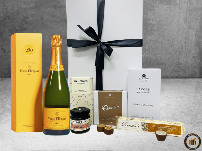Veuve Gift Box