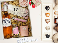 Blush & Bliss Christmas Hamper