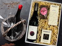 WA Wine & Chocolate Box Christmas